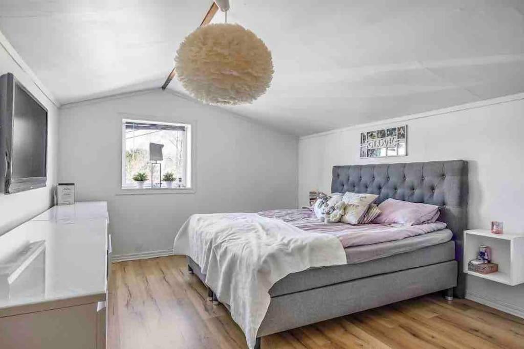 Mysigt hus med natur & jacuzzi i Olofstorp view 5