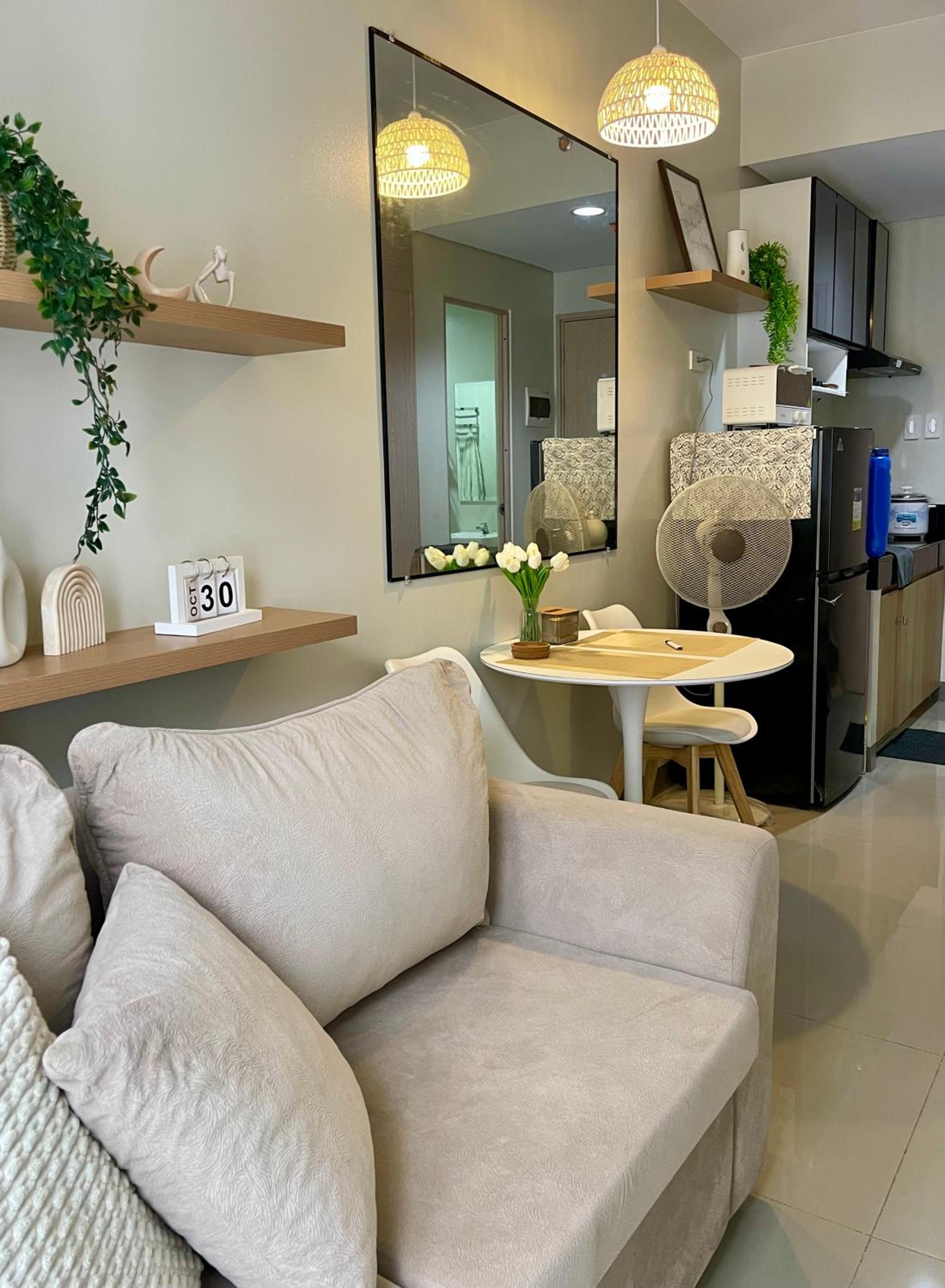 The 1900 Suite at Charm Residences view 5