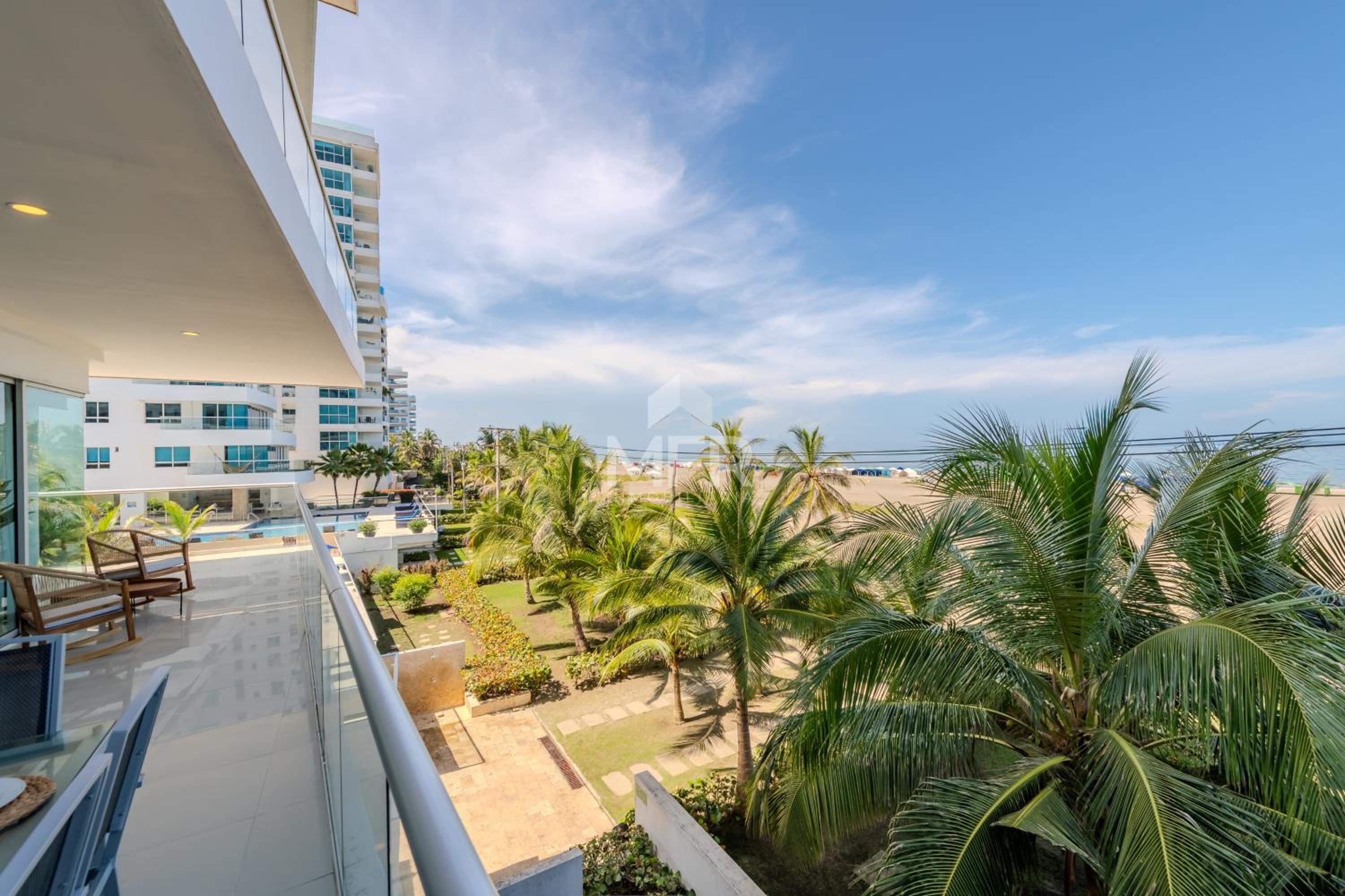 Morros Epic Beachfront Apartment