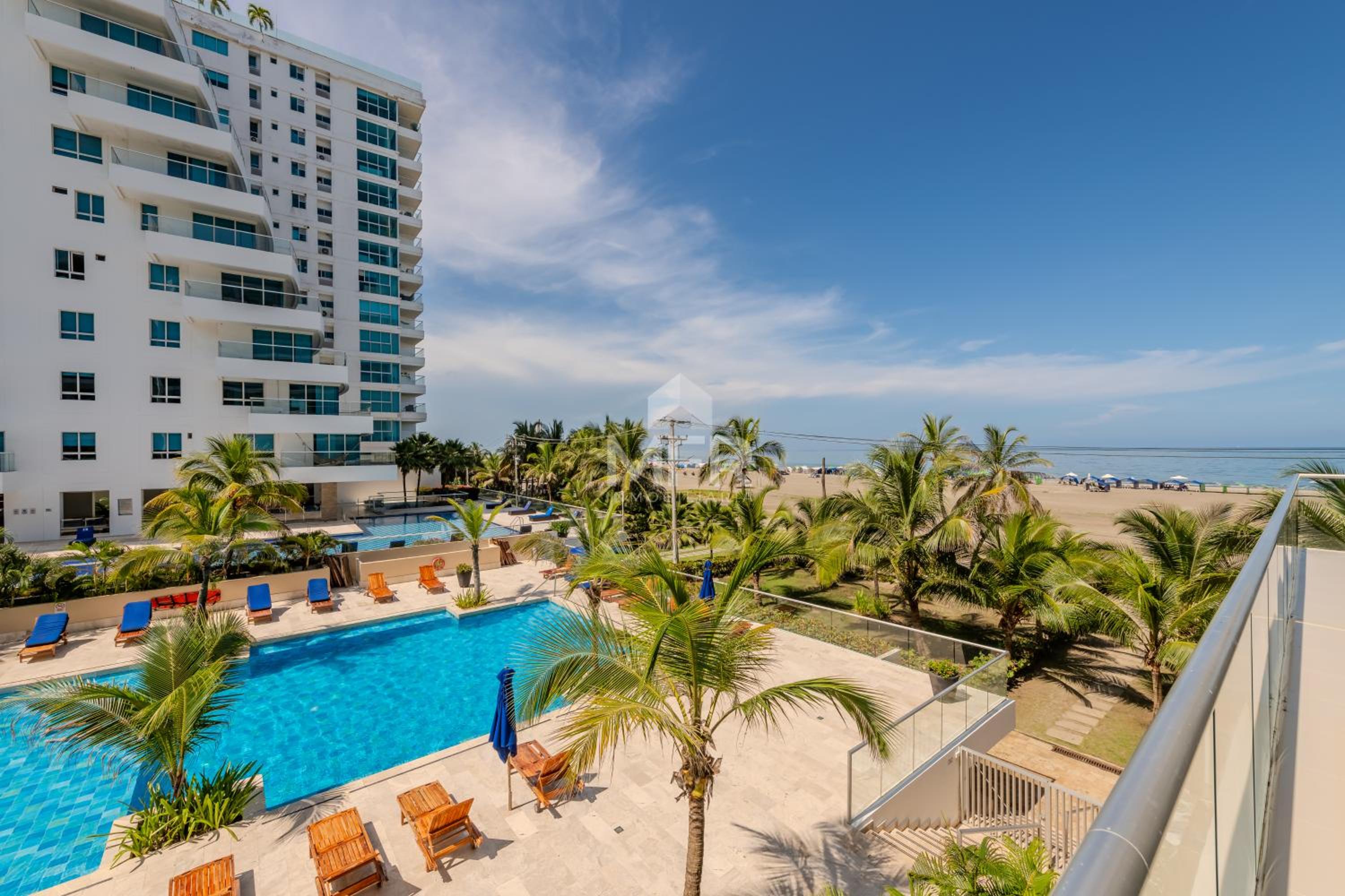 Morros Epic Beachfront Apartment