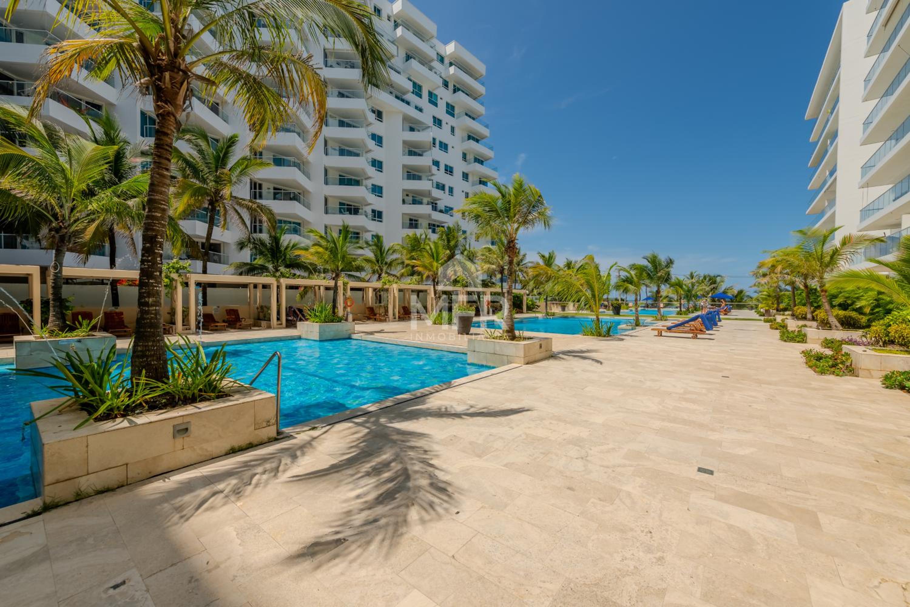 Morros Epic Beachfront Apartment