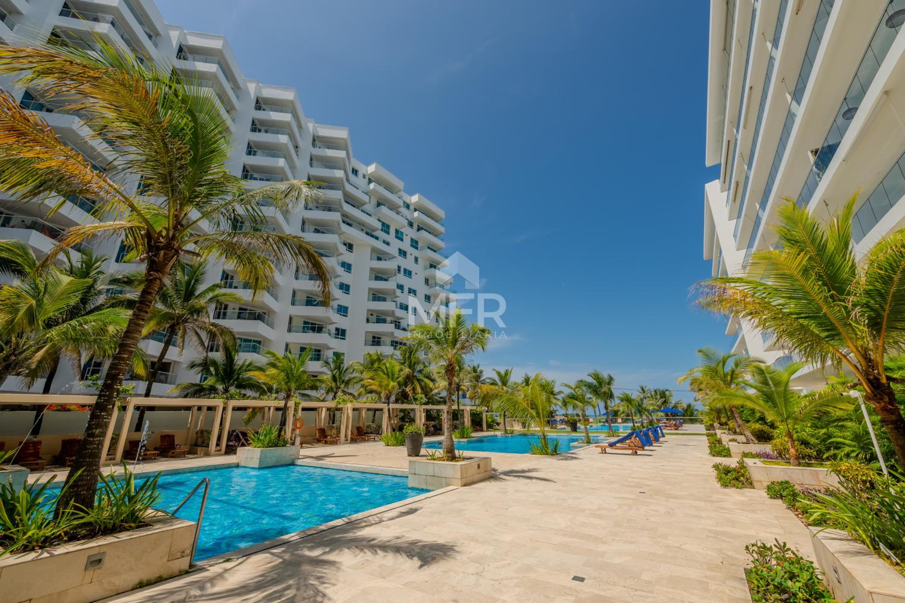 Morros Epic Beachfront Apartment