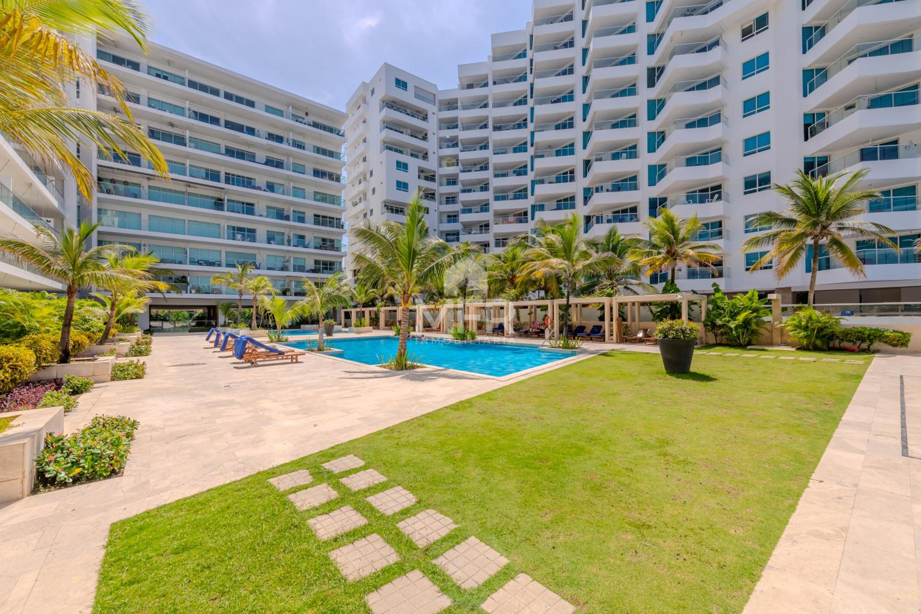 Morros Epic Beachfront Apartment