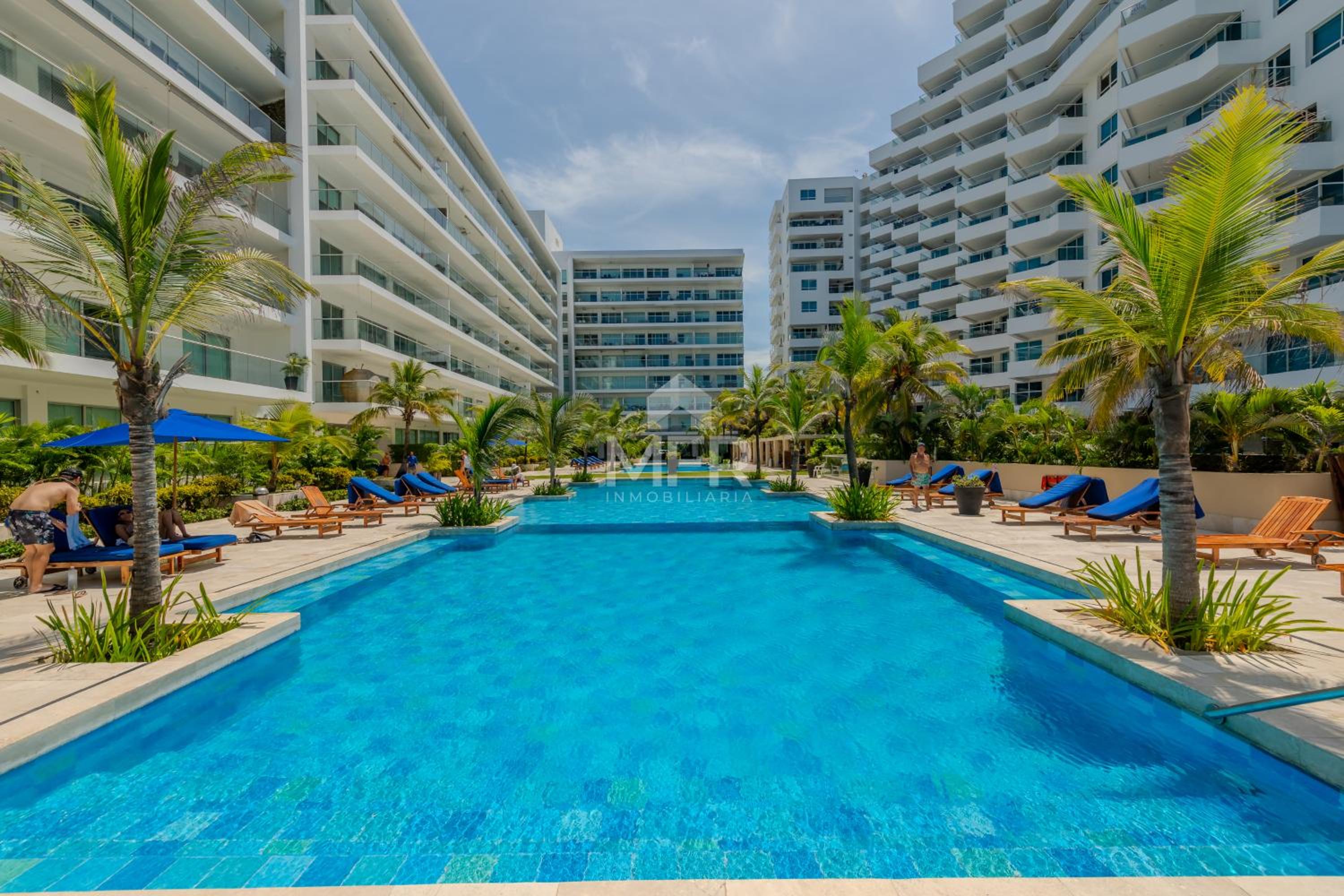 Morros Epic Beachfront Apartment