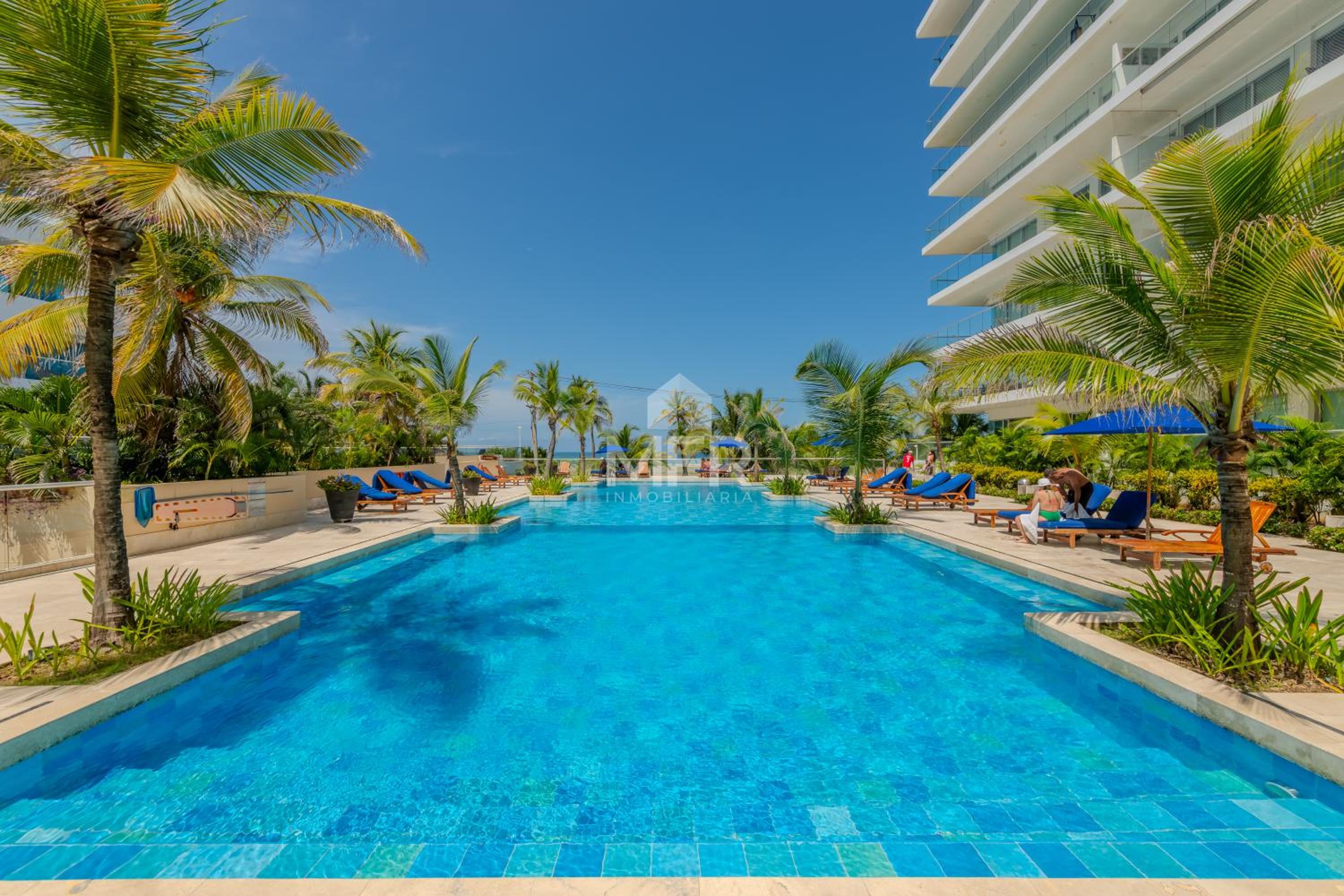 Morros Epic Beachfront Apartment