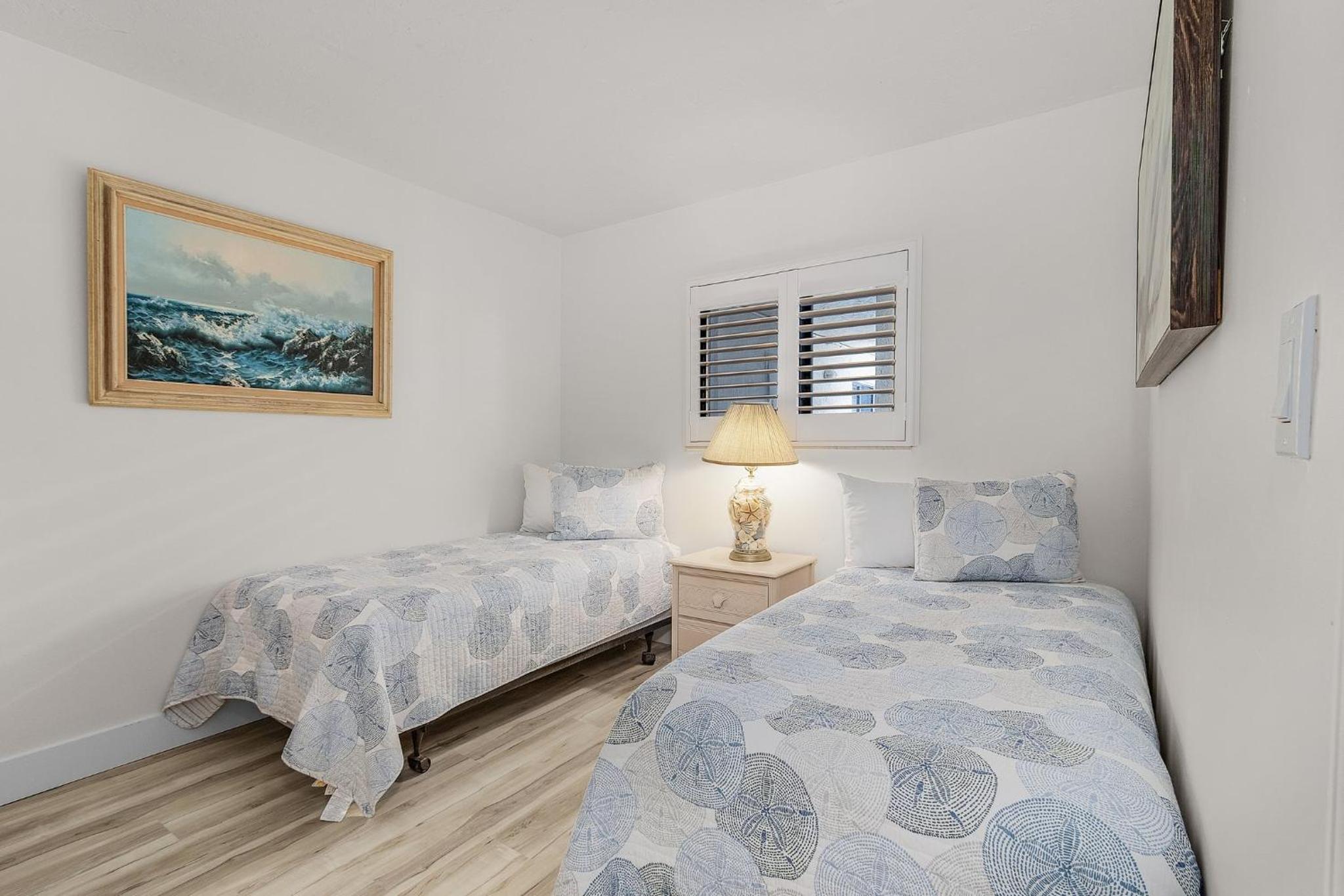 Gulf-Front w/ Stunning Views & Full-Length Balcony view 4