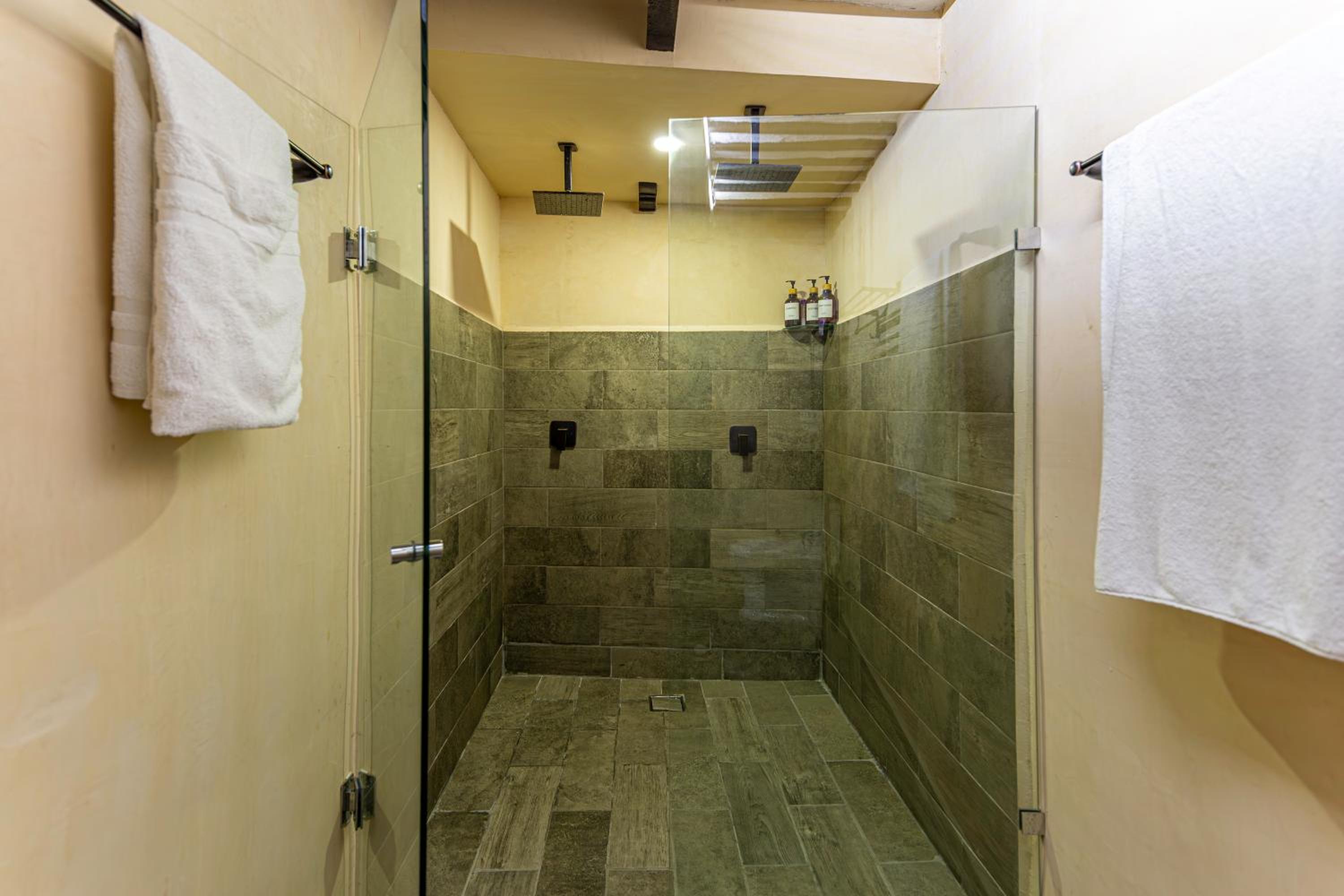 Casa Avitia 2BR/2BA
