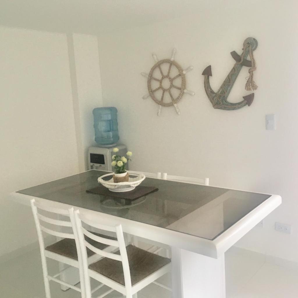 1 Cuadra De la playa Apartamentos Villa del Mar by Top