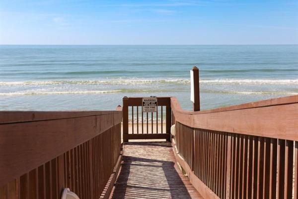 Endless Summer - Oceanfront Oasis with Pool and Balcony view 3