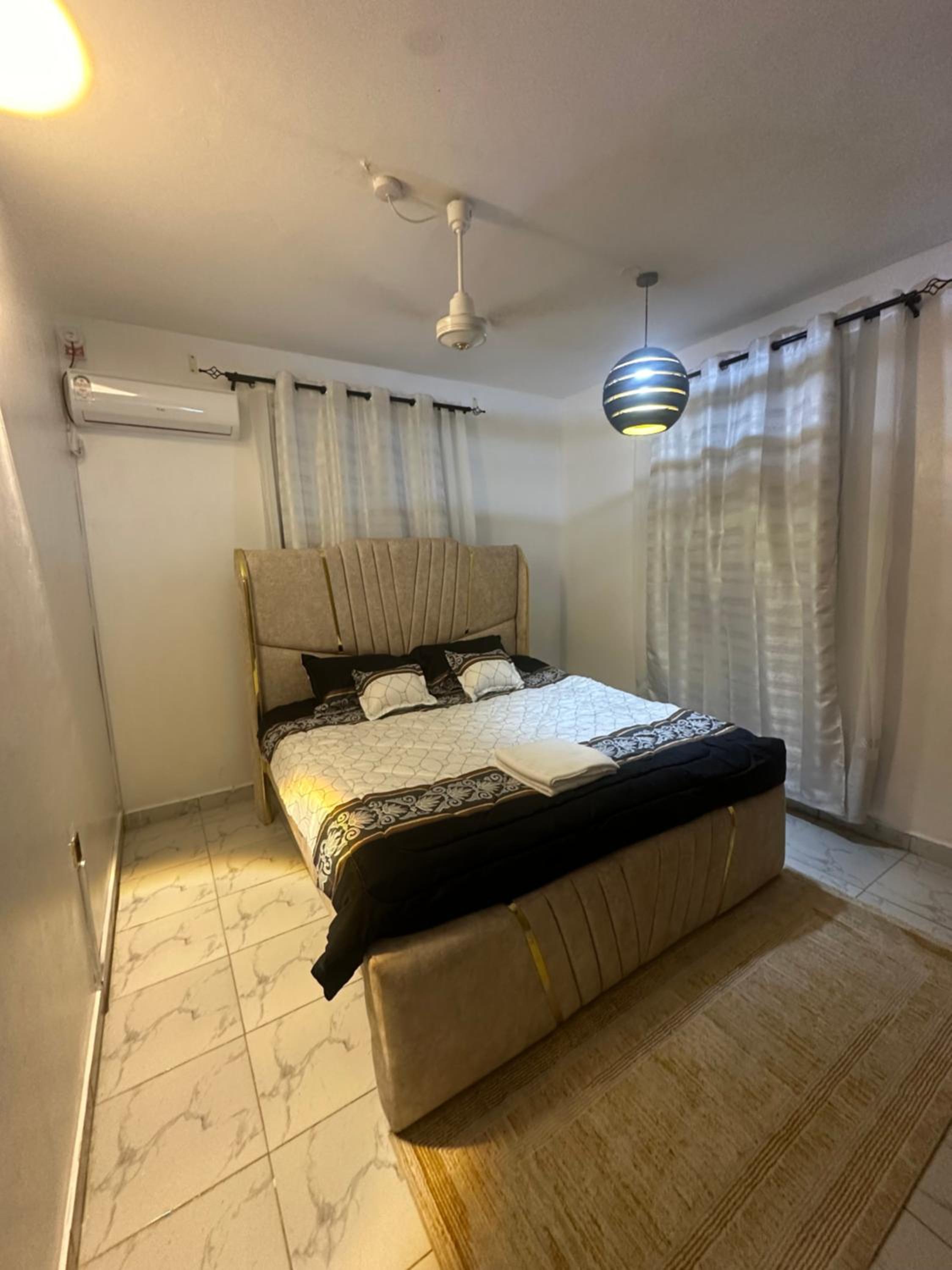 1 Bedroom Apartment view 4