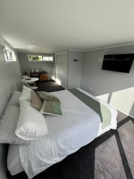 The Avenues Hideaway