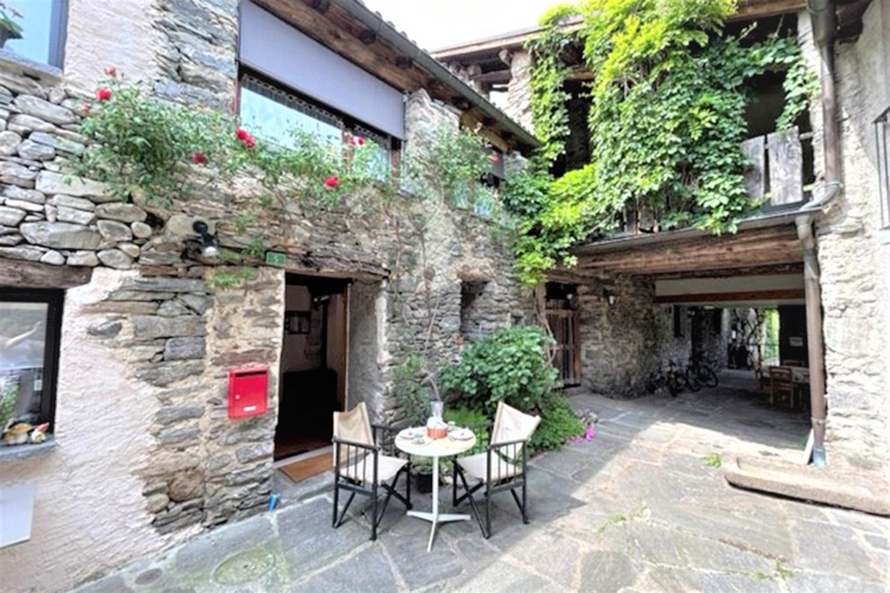 Rustico Stock with free wifi- Happy Rentals