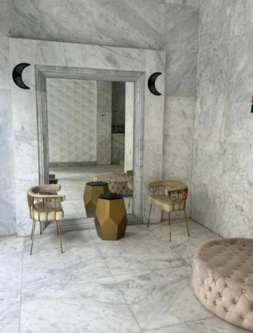 warm bubble n z heart of Cairo