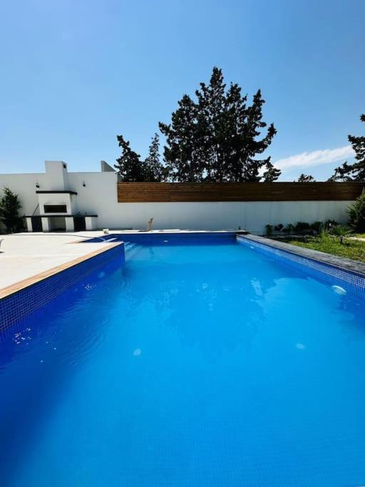 Beautiful Villa with Sea & Pool