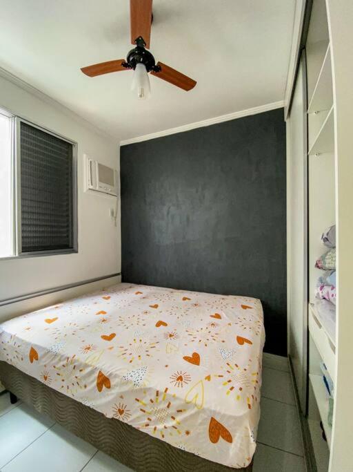 Apartamento pé na areia Boqueirão Praia Grande