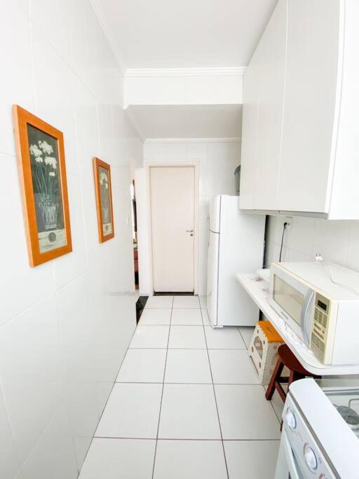 Apartamento pé na areia Boqueirão Praia Grande