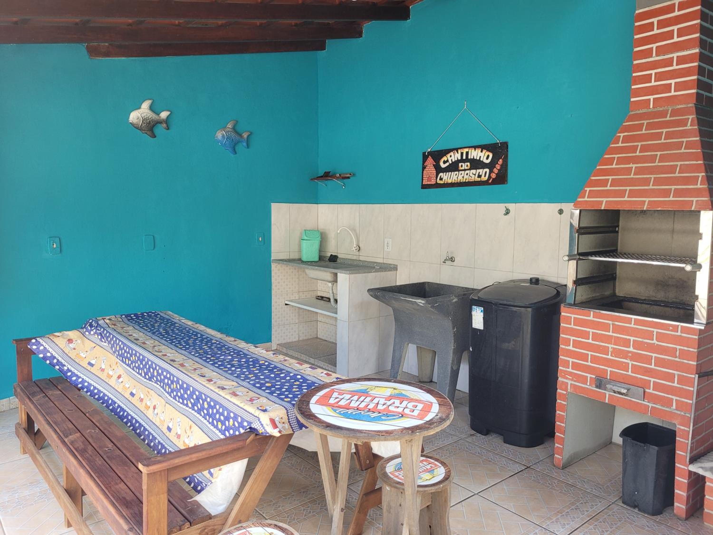 Casa de praia Jequitiba, 50 metros do mar com piscina!!ITANHAÉM!