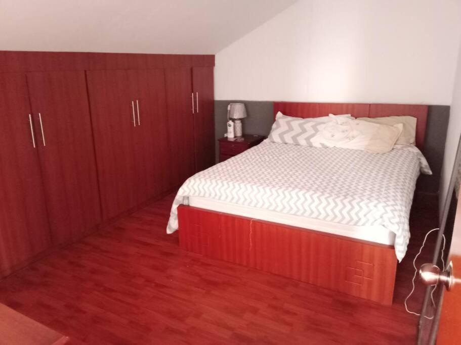 DEPARTAMENTO ENTERO de dos habitaciones con hermosa vista a la ciudad
