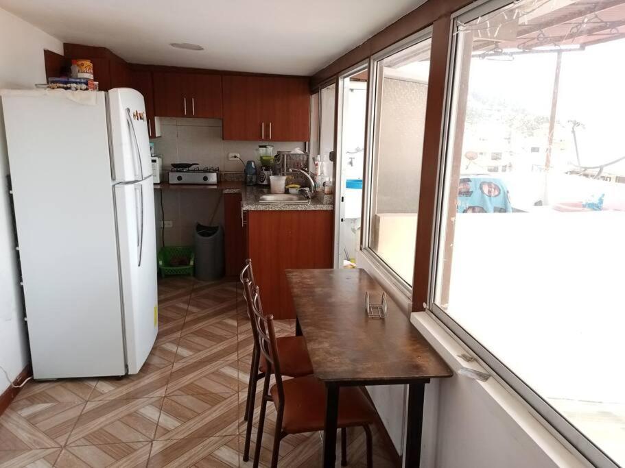 DEPARTAMENTO ENTERO de dos habitaciones con hermosa vista a la ciudad