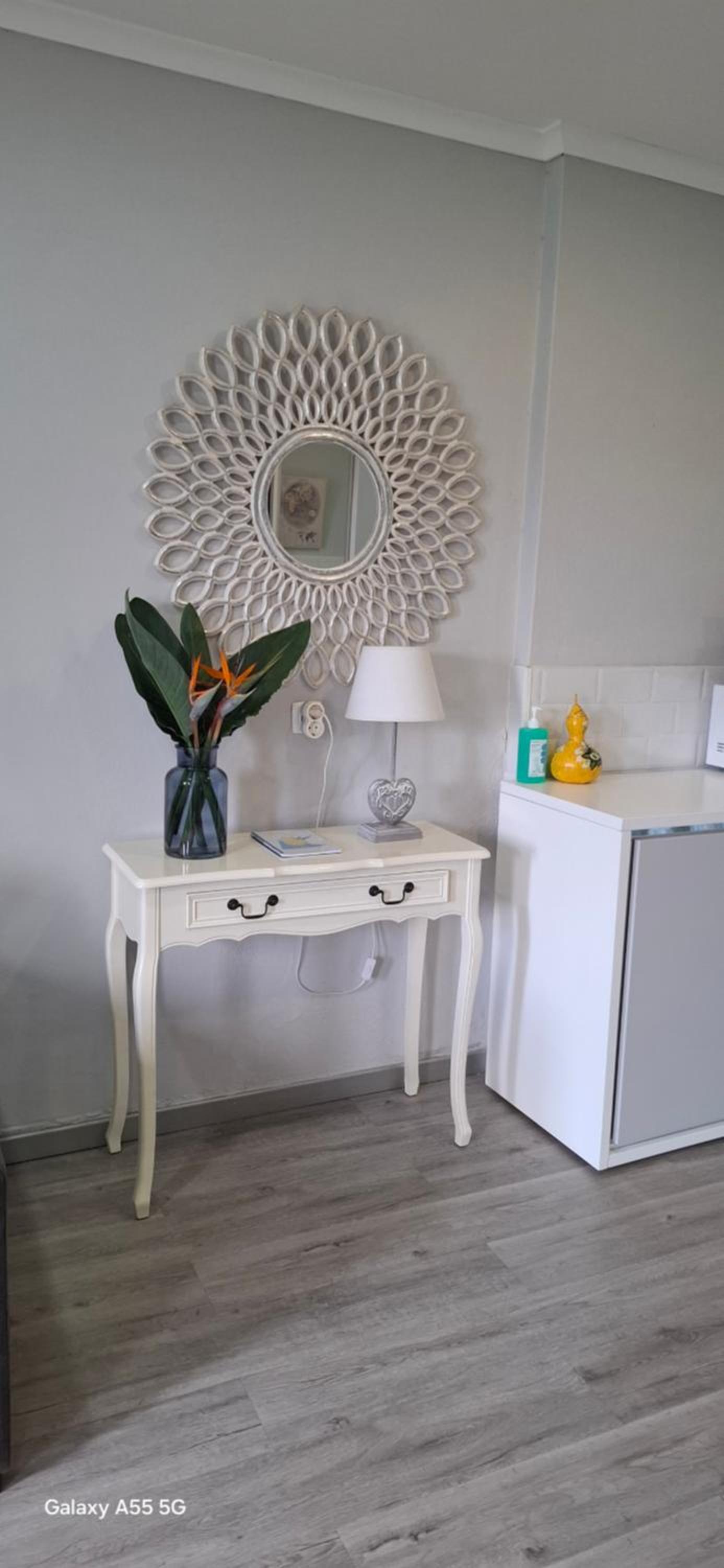 Pineapple Studio view 5