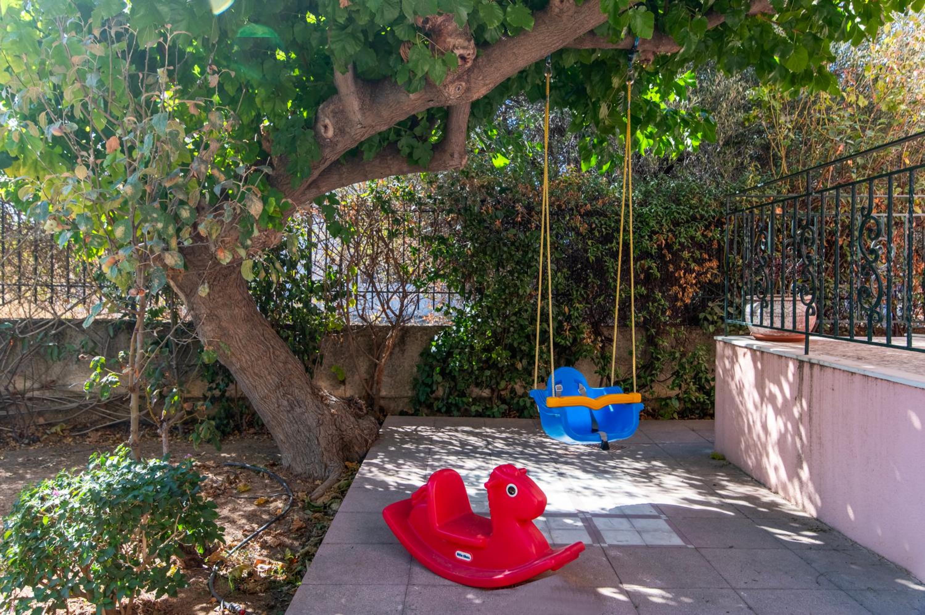 Lovely family garden house