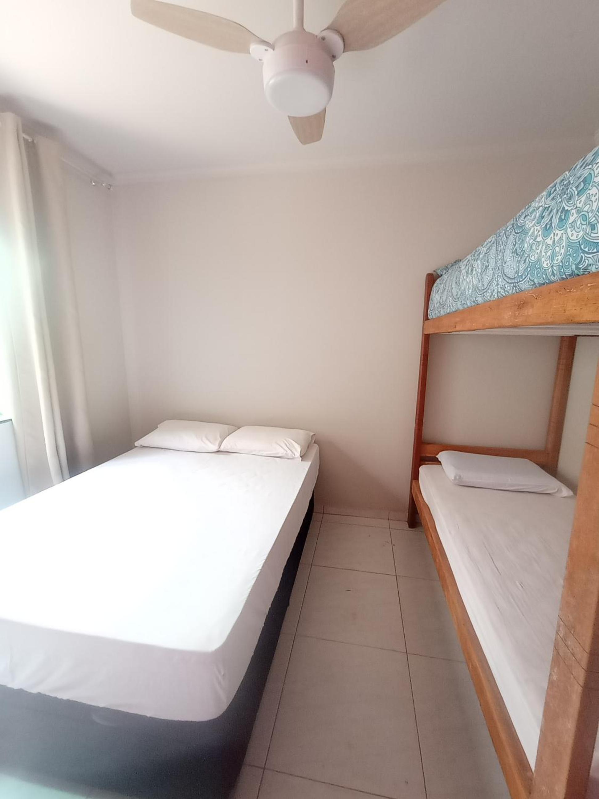 venha pra Itararé sp e Sengés pr se hóspede aqui,casa com duas suites e duas garagens