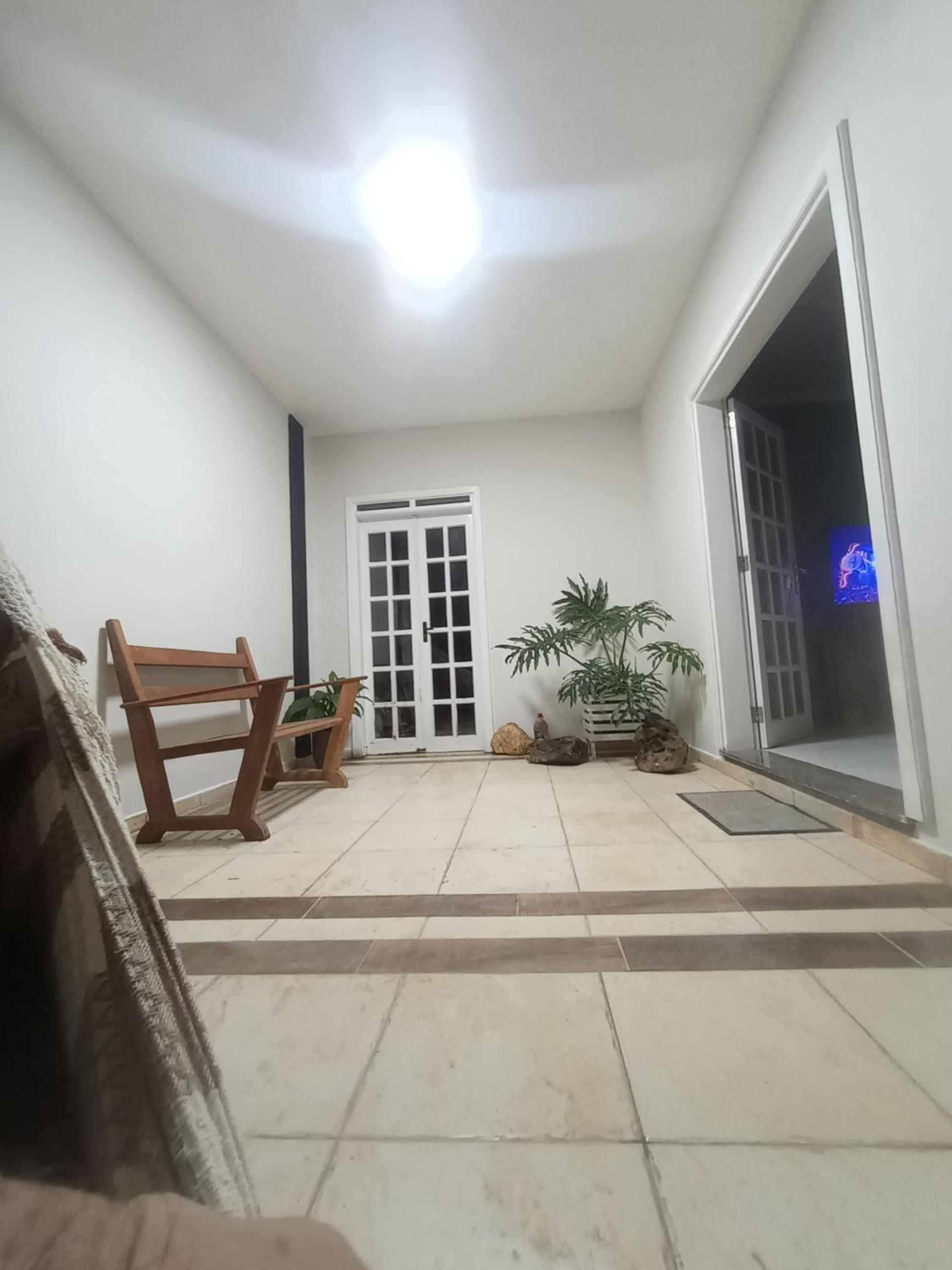 venha pra Itararé sp e Sengés pr se hóspede aqui,casa com duas suites e duas garagens
