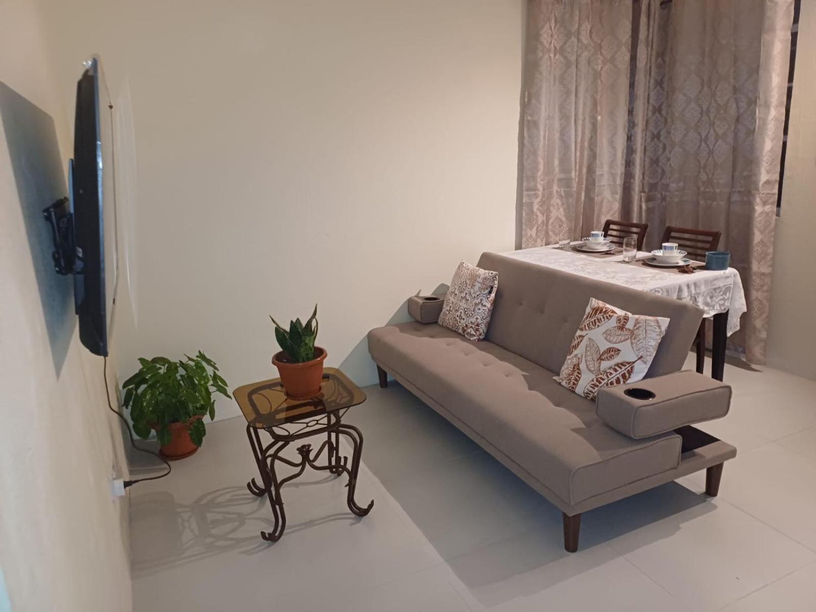 Paradise Hide Away view 4