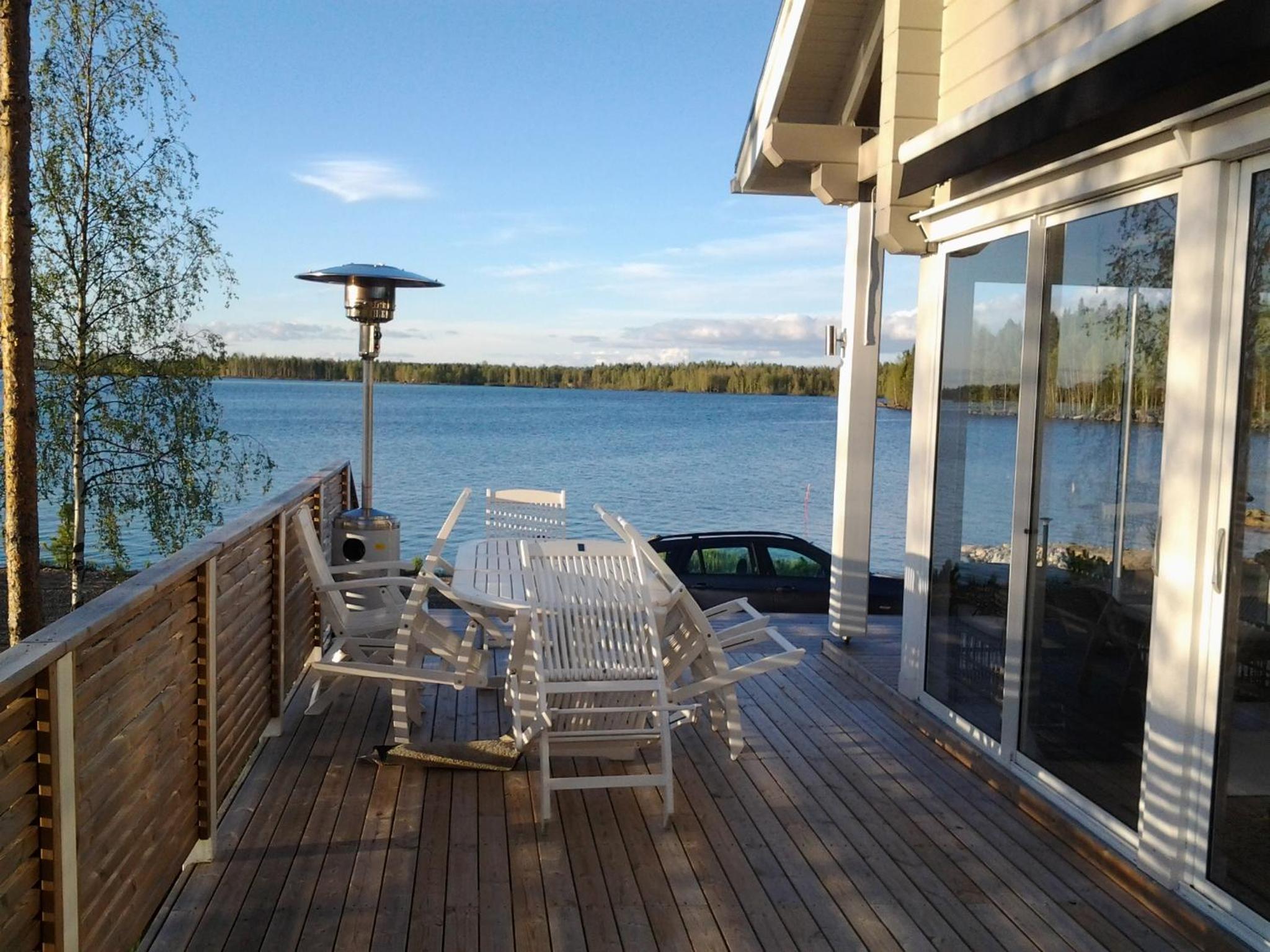 Sammalkalliontie 83 Lodge