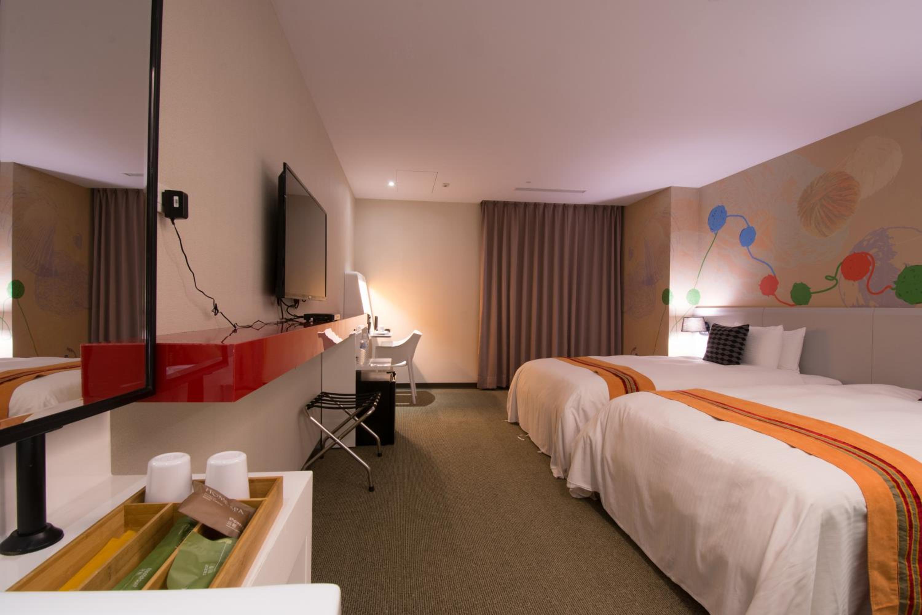 Travel Art Inn