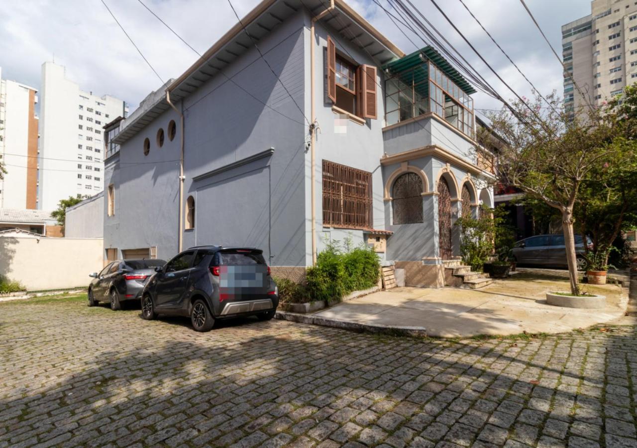 Casa Ibirapuera Guest House
