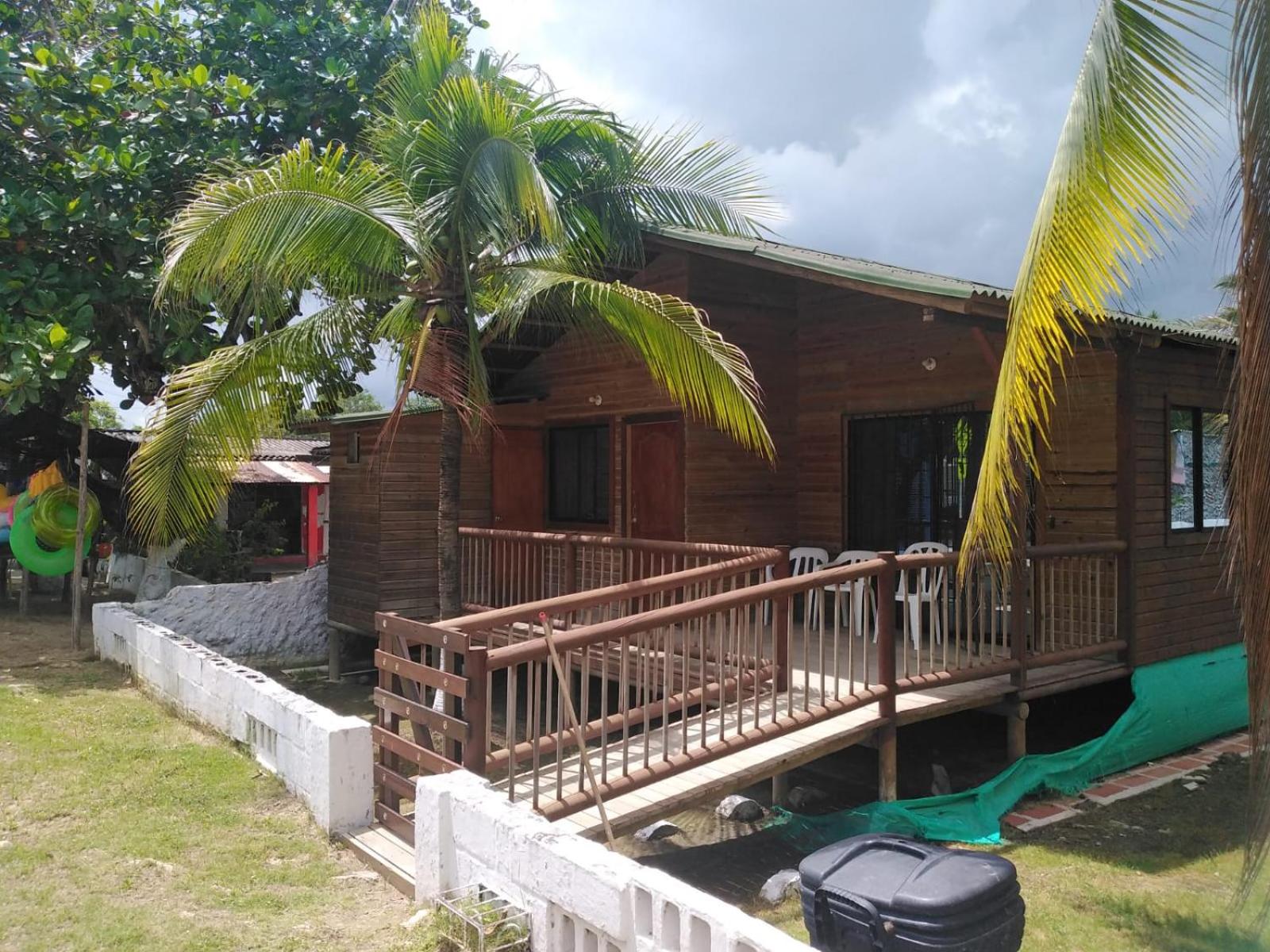 Casa de las Dos Palmas, Coveñas