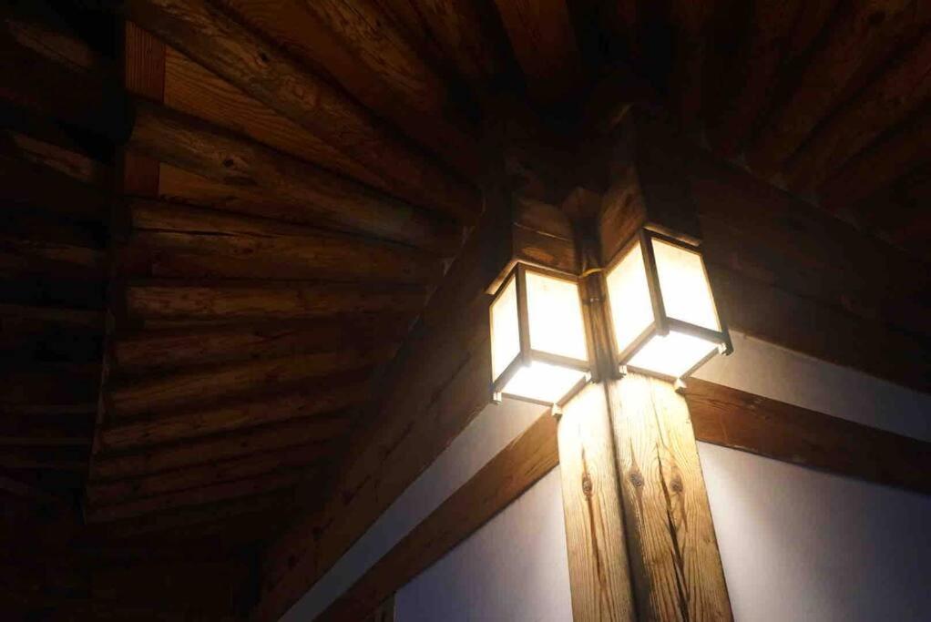 Lee Cho Hanok