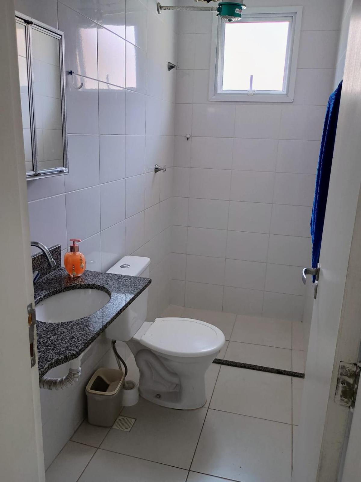 Casa da Praia, 500m da praia da Enseada