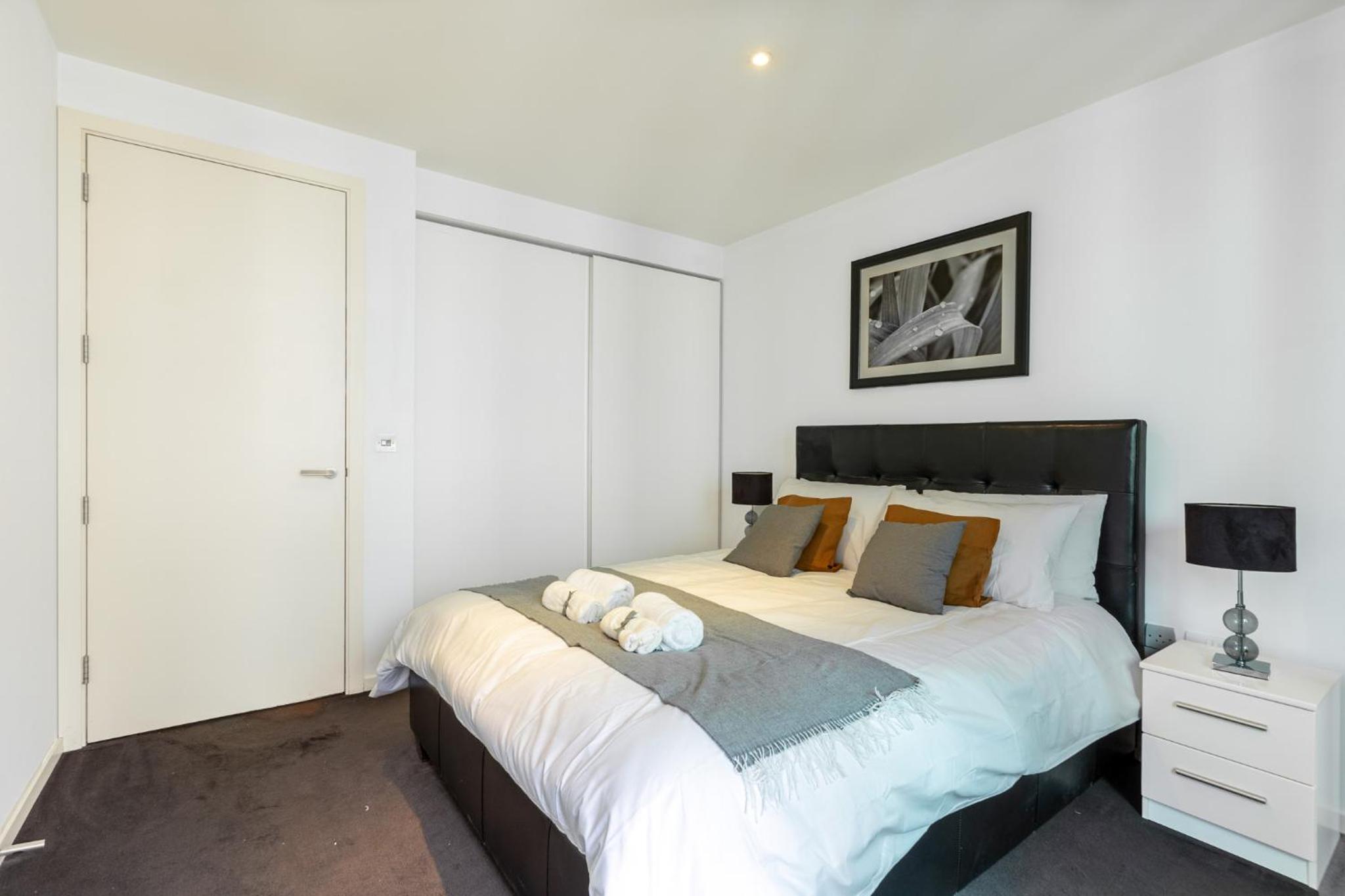 Premium Luxe 1 Bedroom Canary Wharf Apartment