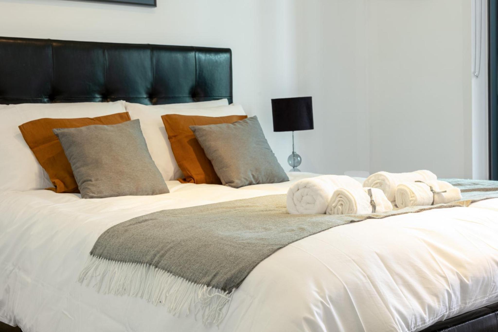 Premium Luxe 1 Bedroom Canary Wharf Apartment