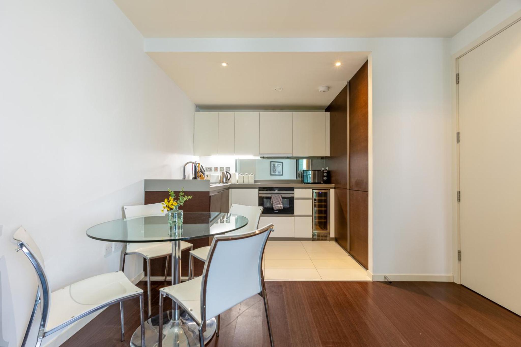 Premium Luxe 1 Bedroom Canary Wharf Apartment