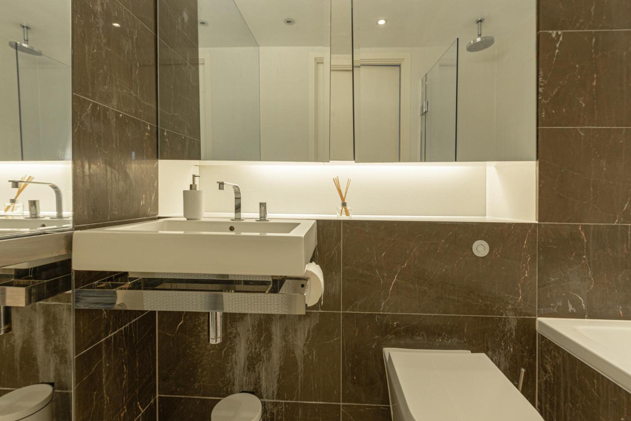 Premium Luxe 1 Bedroom Canary Wharf Apartment