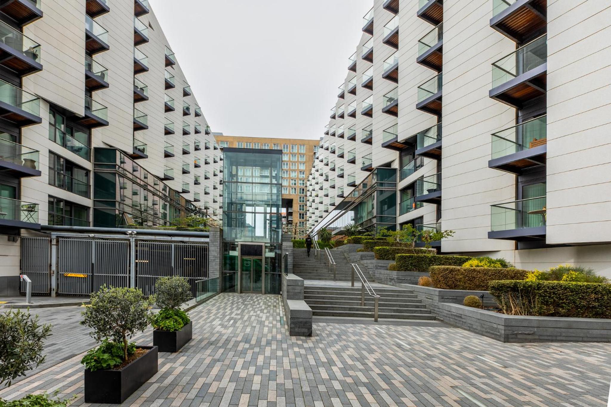 Premium Luxe 1 Bedroom Canary Wharf Apartment