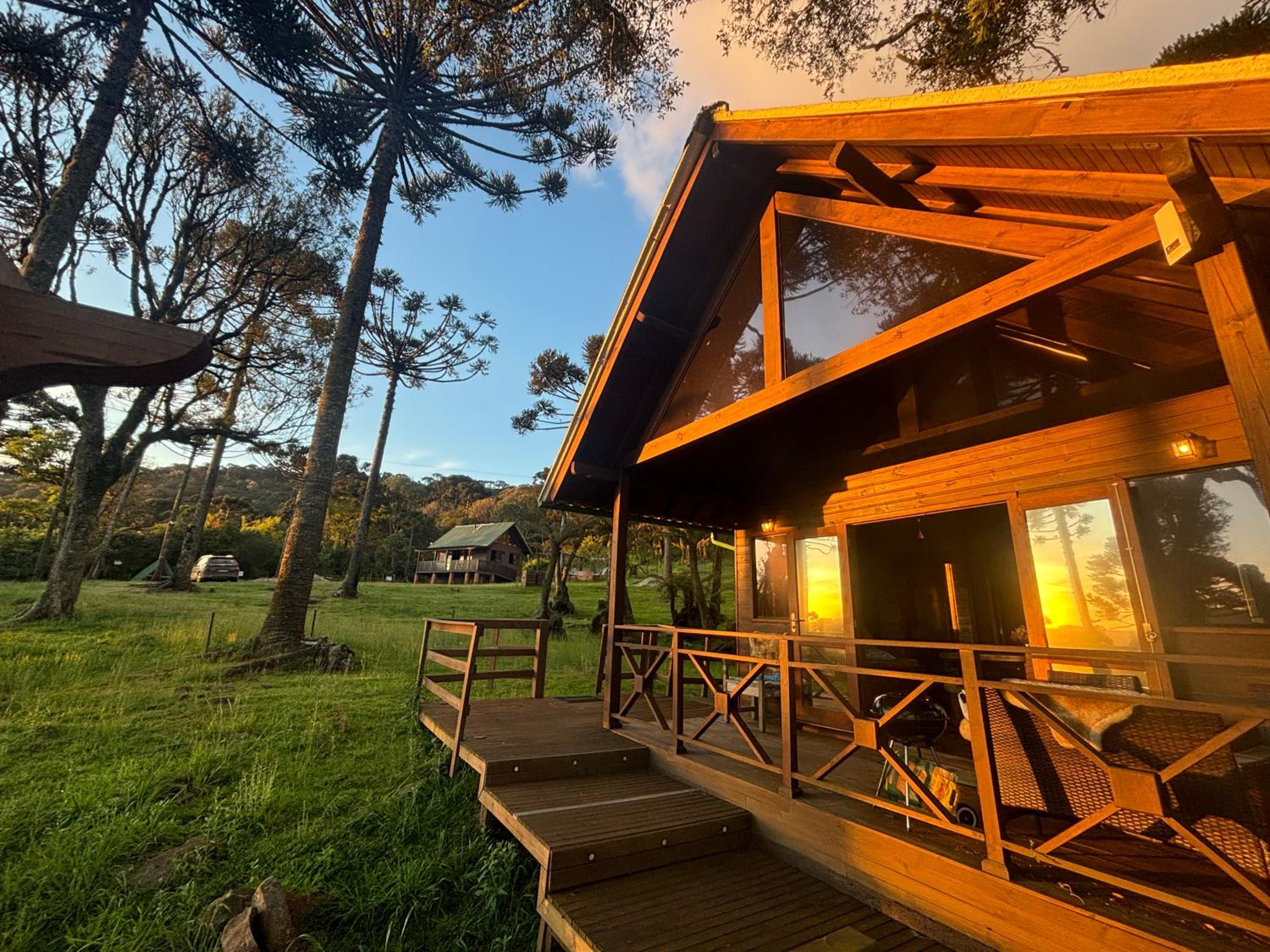 Casas Rainha da Serra - Cozinha, Fogo de Chão e Churrasqueira