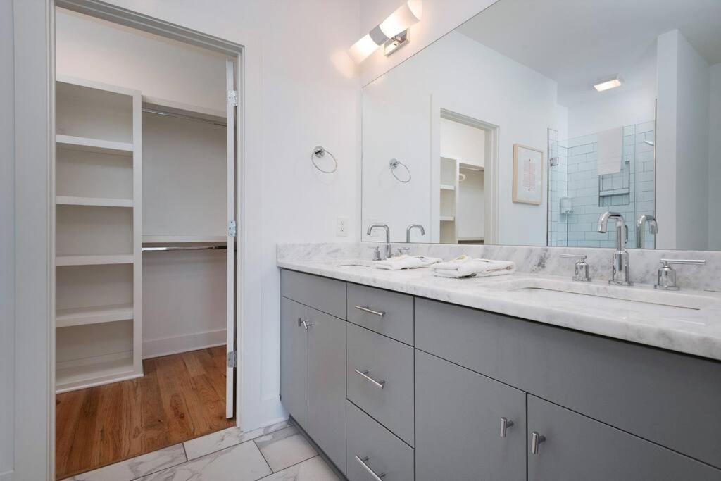 Serene Retreat in Hermitage - Property Image 22