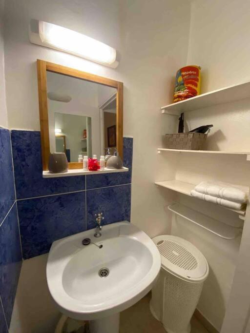 Appartement Bleu Outremer Petit Havre, le Gosier- Piscine & Plage à 2mn view 4