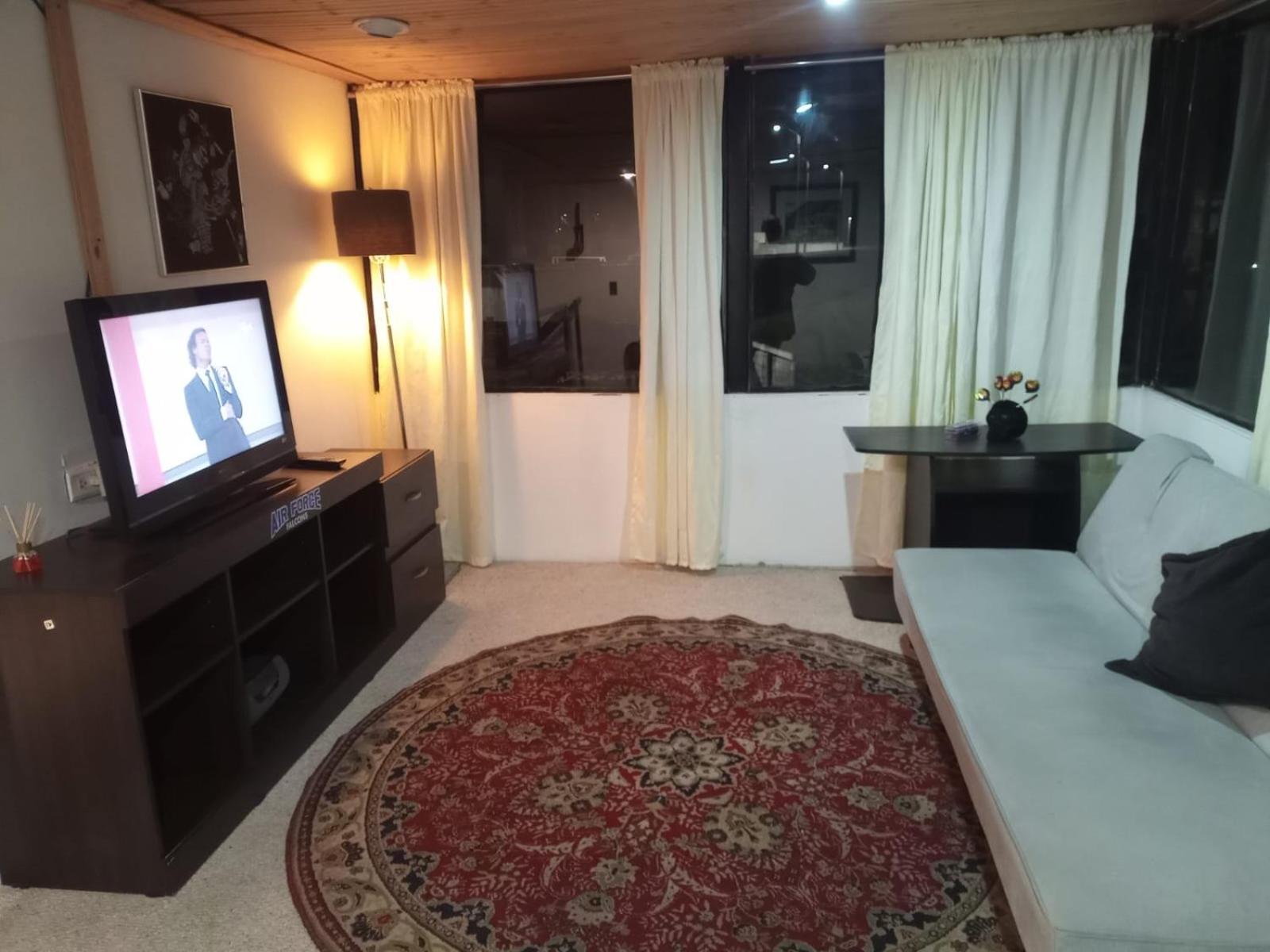 Ático Tres Habitaciones Familiar