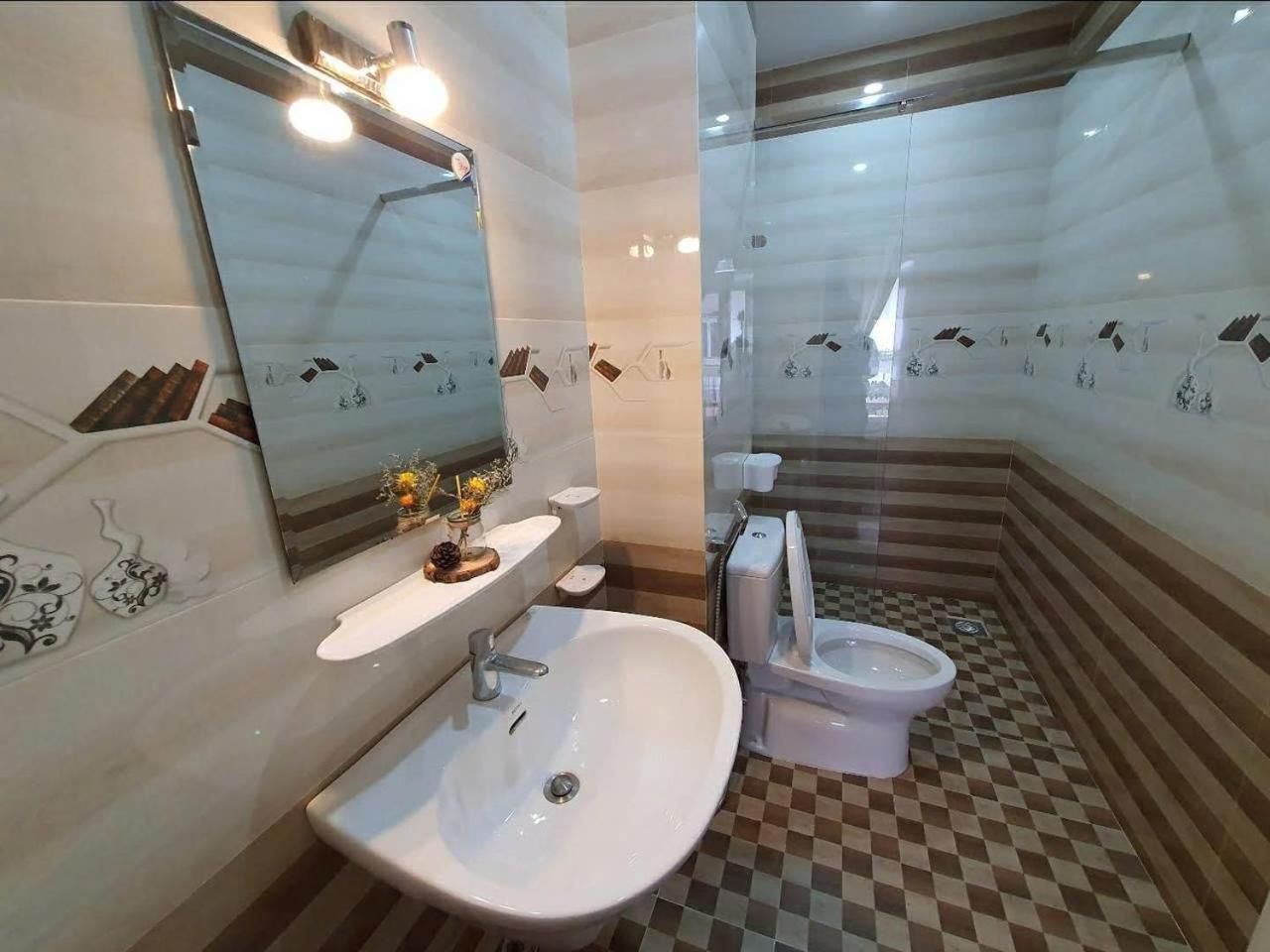 Dalat Delux Home