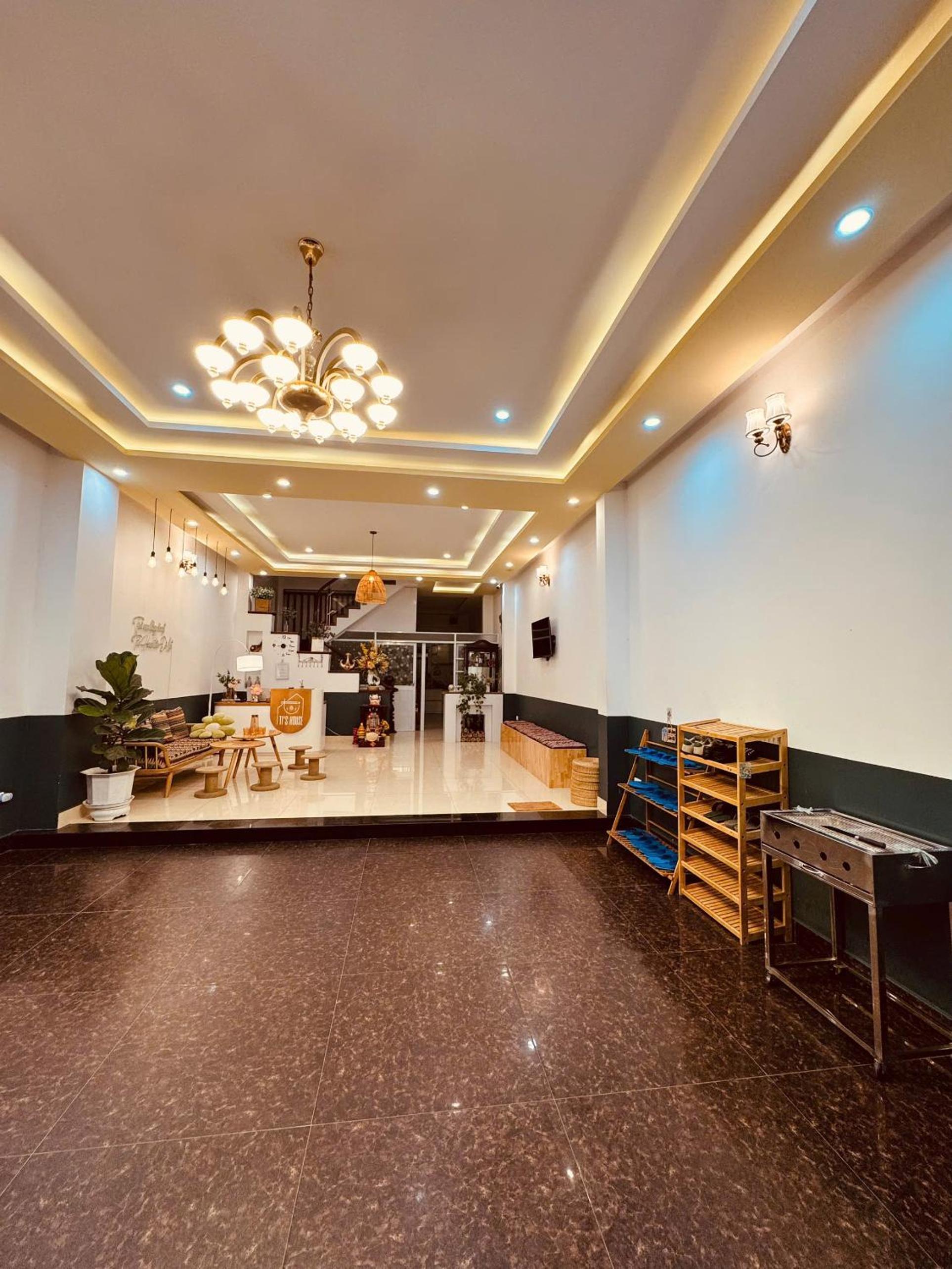 Dalat Delux Home