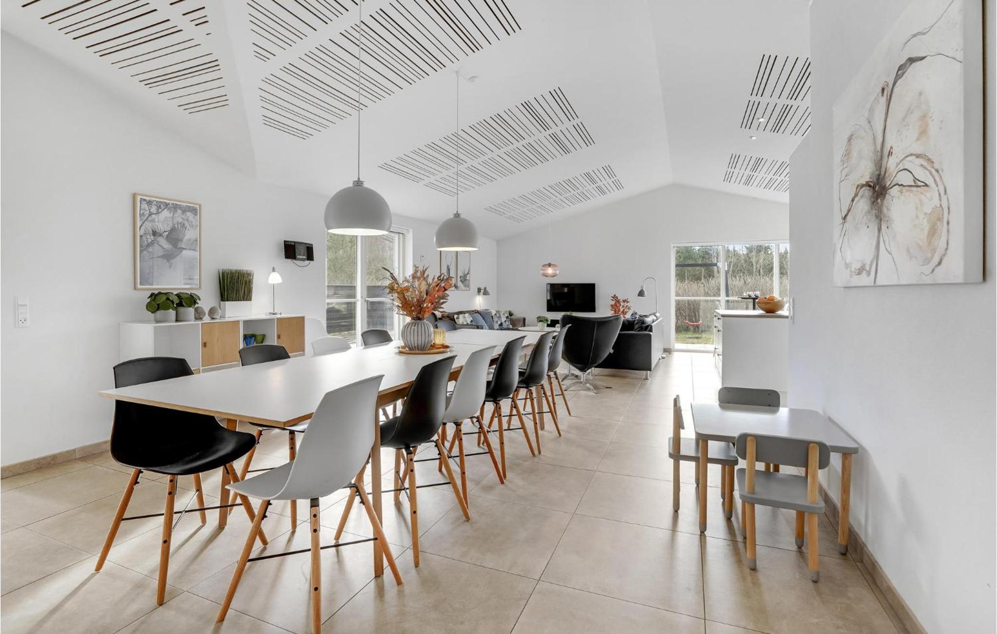 Awesome Home In Blåvand With Sauna