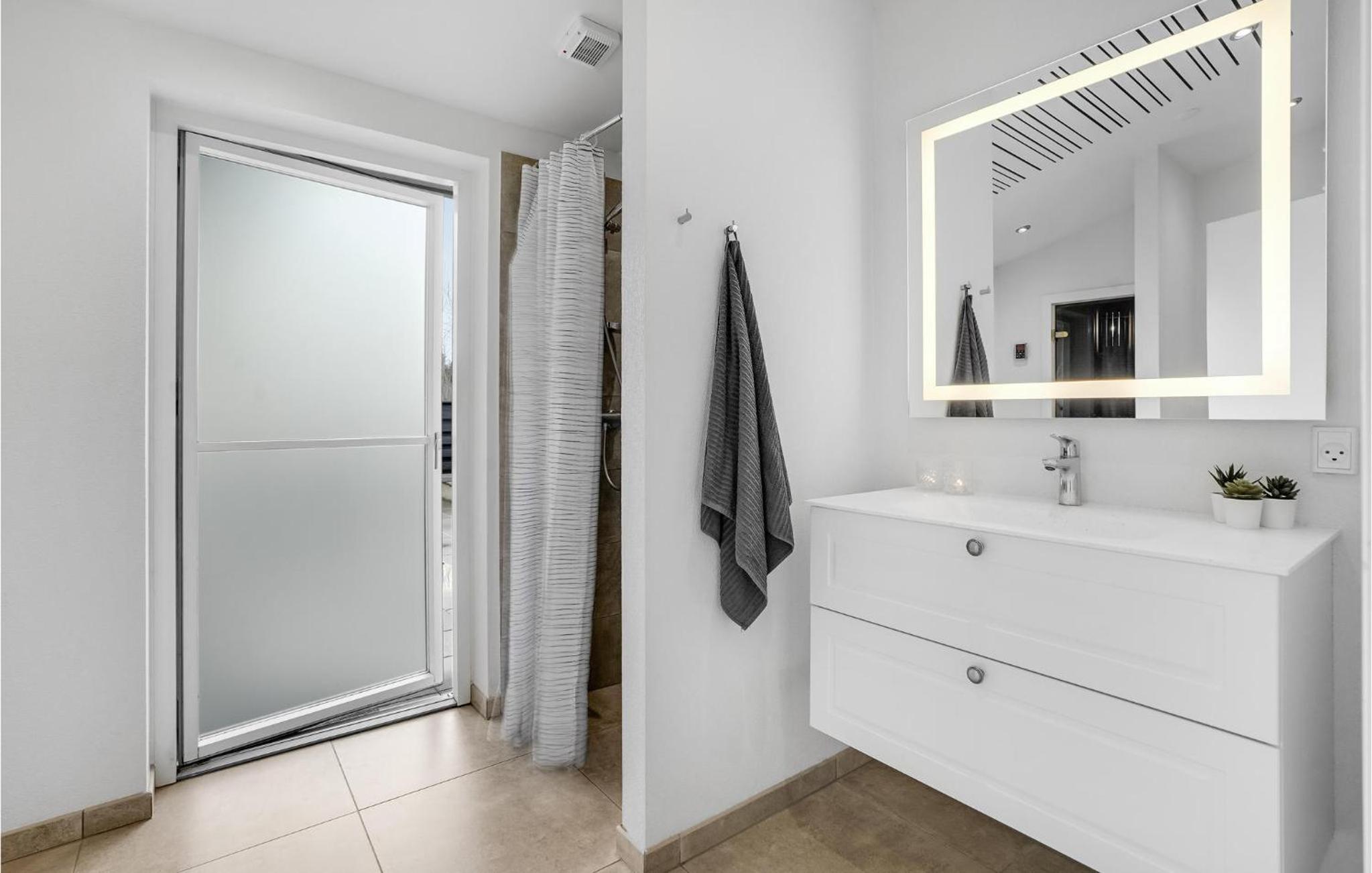 Awesome Home In Blåvand With Sauna