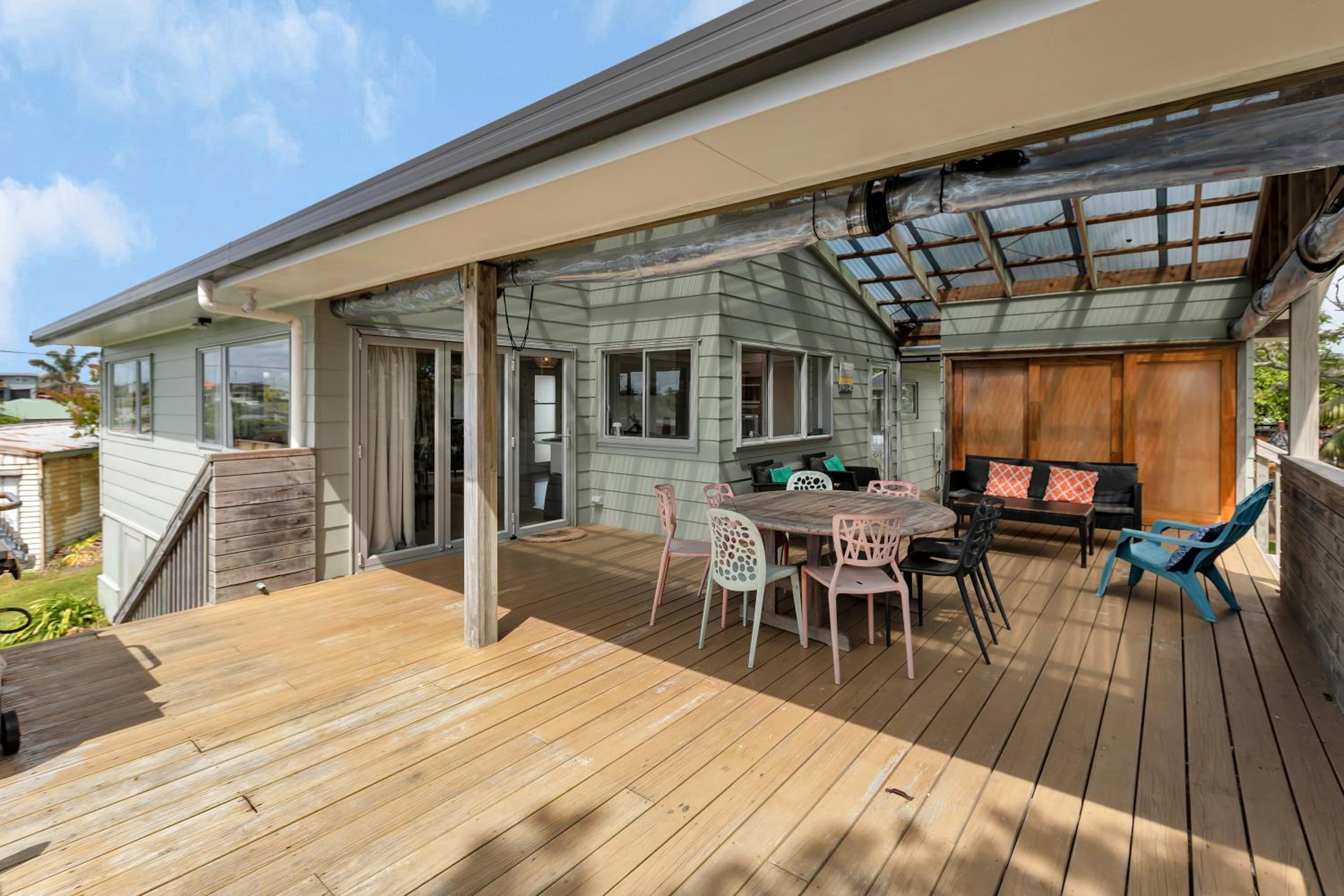 Sea Serenity - Ruakaka Holiday Home view 3