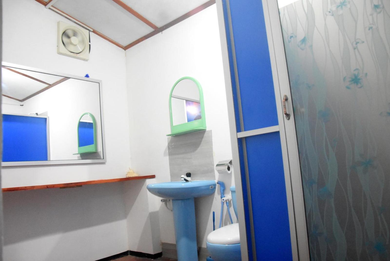 Meera Homestay & Guest House