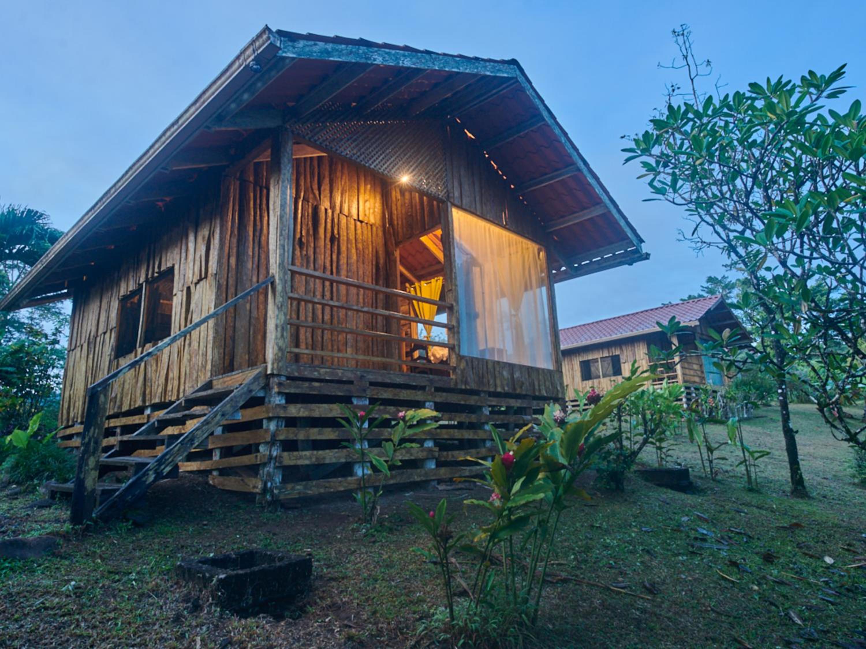 Santa Maria Volcano Lodge Hotel & Restaurante